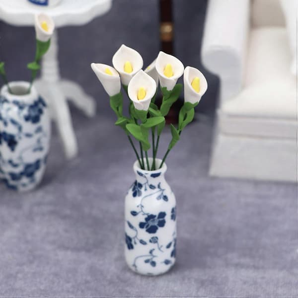 10 stk. 1/12 Miniatyr Tilbehør Mini Leire Calla Lily Simuleringsblomst Modell for Dekorasjon