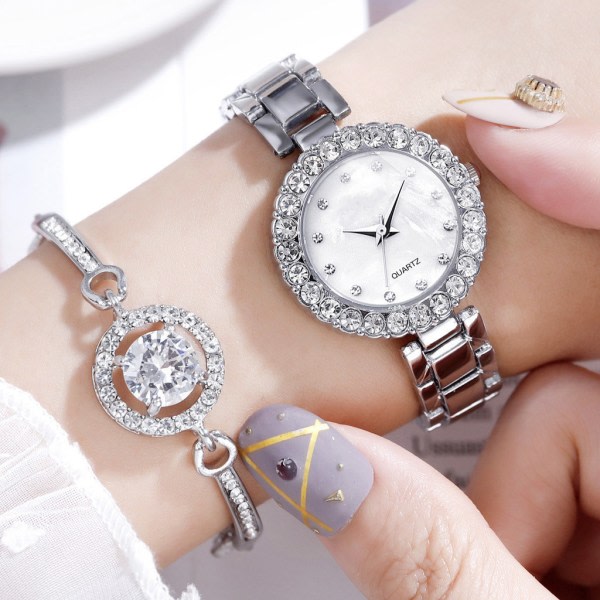 2-delt diamantbelagt ur-ur-sæt ur (sølv)