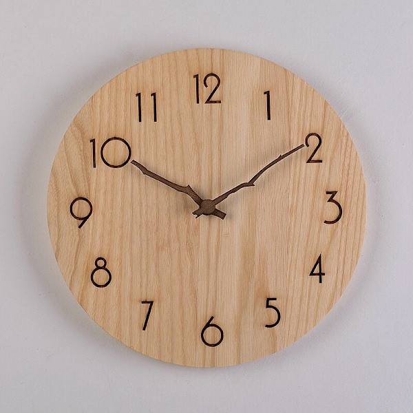 Väggklocka i massivt trä 35 cm, tyst urverk, tickar inte, modern minimalistisk design för vardagsrum, sovrum, kök [JUN]