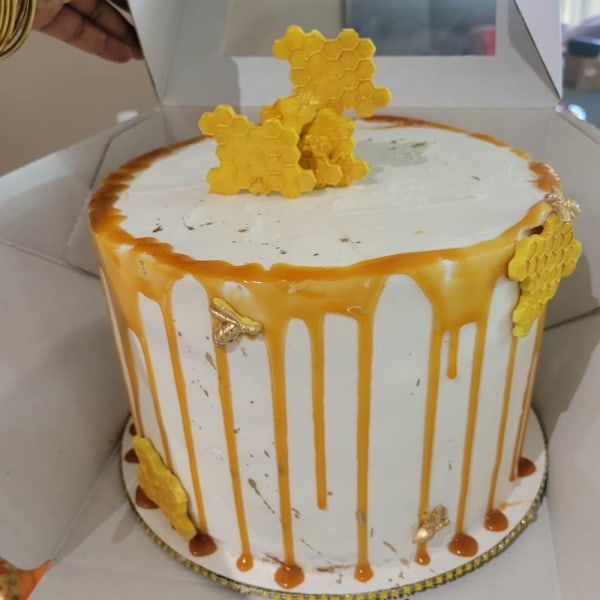 2 KPL Hunajamehiläismuotit Muotit