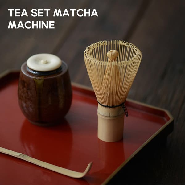 Japanskt Matcha-teceremoniset med bambuvisp och sked [JUN]
