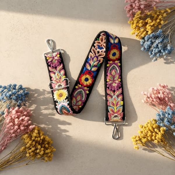 Brodert veskestropp i polyester, justerbar skulderrem Light Golden