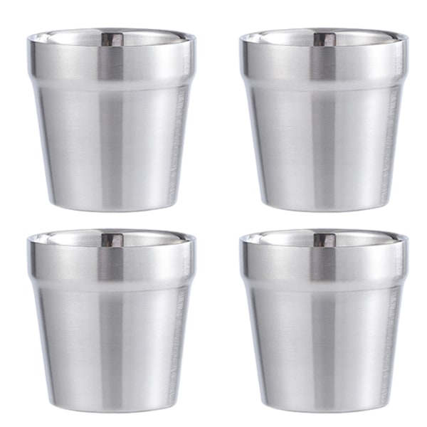 4 kappaleen setti 175 ml ruostumattomasta teräksestä valmistettuja mukeja, pinottava, kaksiseinäinen pieni