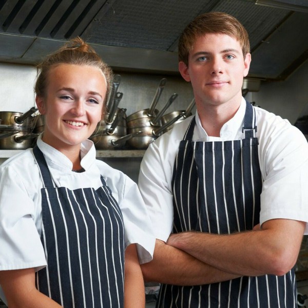 Kockförkläde Ren Pinafore SVART RANDE Black Stripes