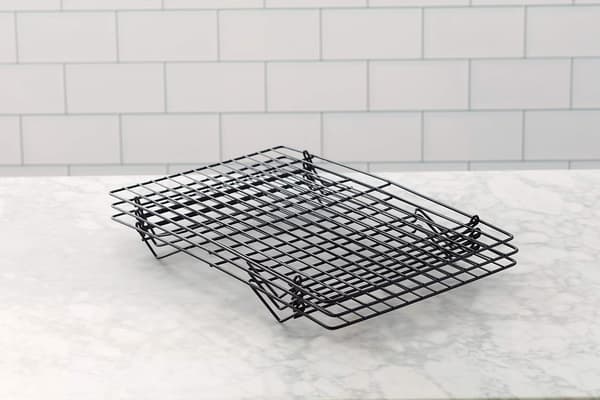 Non-stick cooling rack cake stand baking tool bread drying net rack thickened black cake upside down stand three-layer foldable cooling rack