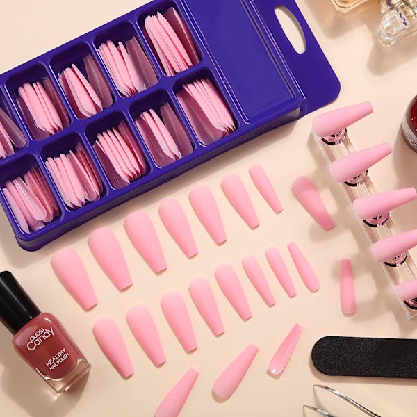 100 st/set Falska naglar Konstgjorda akryl Vanliga falska hela naglar Nail art Stick på pink