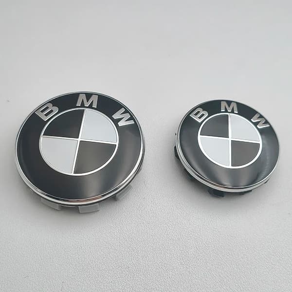 4-Pack BMW Center Caps / Wheel Hub Emblems 68mm Svart/Vit