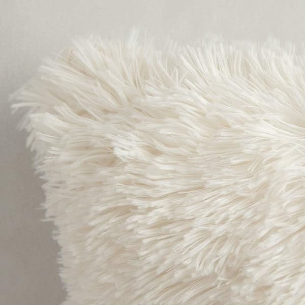 2-pack Faux Fur Pillowcase Fluffy Decorative Pillow Soft Decoration