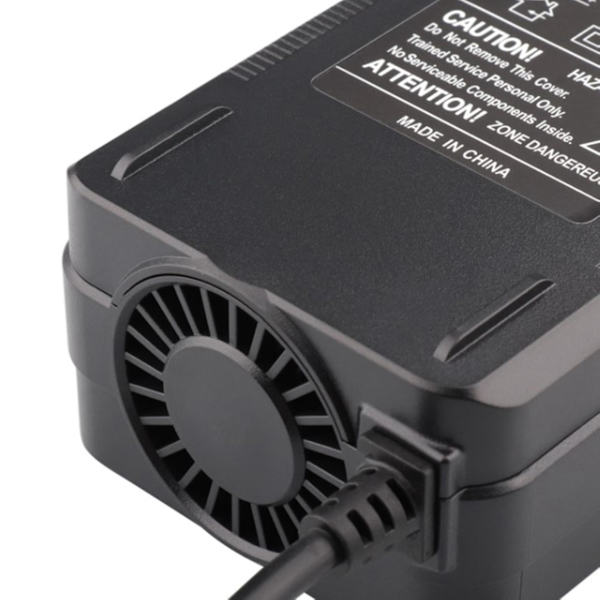 67.2V 2A Lithium Batterioplader til E-Bike 16S 60V Li-ion Scooter Oplader[JUN]