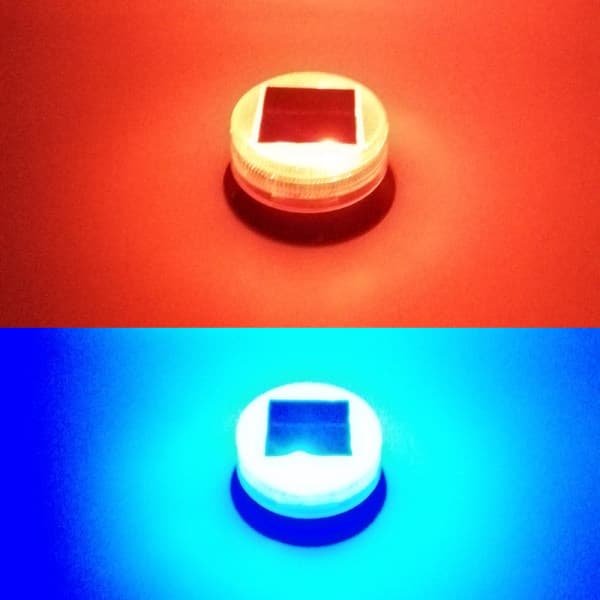 Solenergi LED-fyr stroboskopljus med magnetisk bas A1