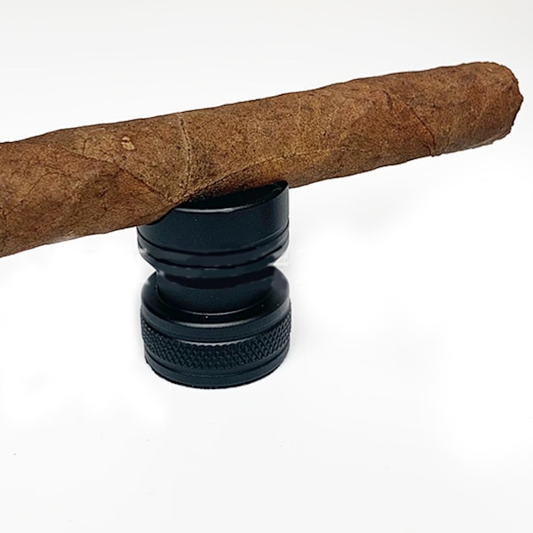 Cigarholder Reise Bærbar Cigarholder Sigarett Røyketilbehør Cigarrestativ Bærbar Cigarstøtte Kompakt Utendørs 1 stk