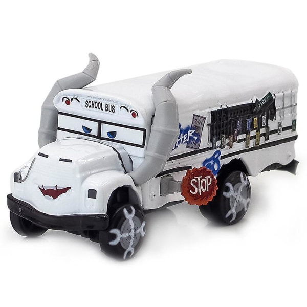 Disney Pixar Cars 3 Ylisuuri Deluxe Diecast -kokoelma Miss Fritter -malliauto White