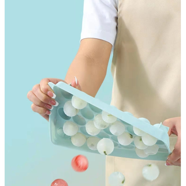 Isbitsform gör 33 mini-isbollar för drycker[JUN]