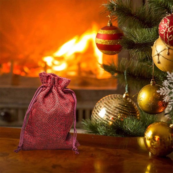 Vacker säckväv DIY julkalender att fylla med påsar