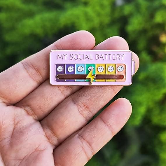 Social Battery Pin Set för 7-dagars humörlyft [JUN] 2pc pink