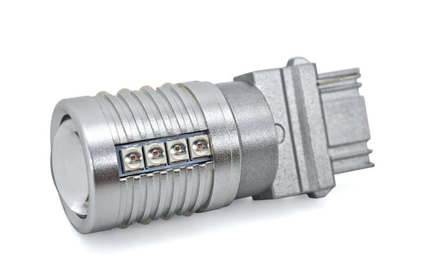 2 kpl P27W LED-lamppu 3156 12-24V CANBUS 2000lm punainen