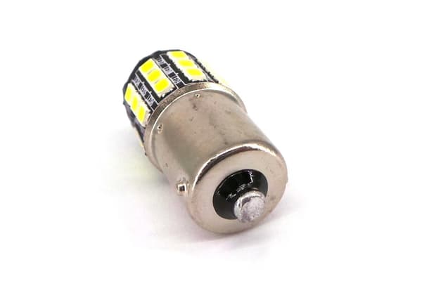 2 st LED-lampor BA15S, P21W 12-24V CANBUS vit