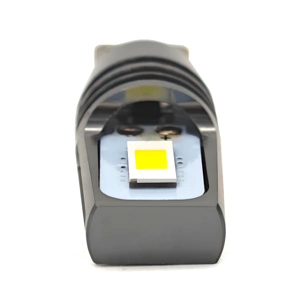 2 kpl W16W LED-lamppu T15 12V-18V Canbus 1180lm vahva