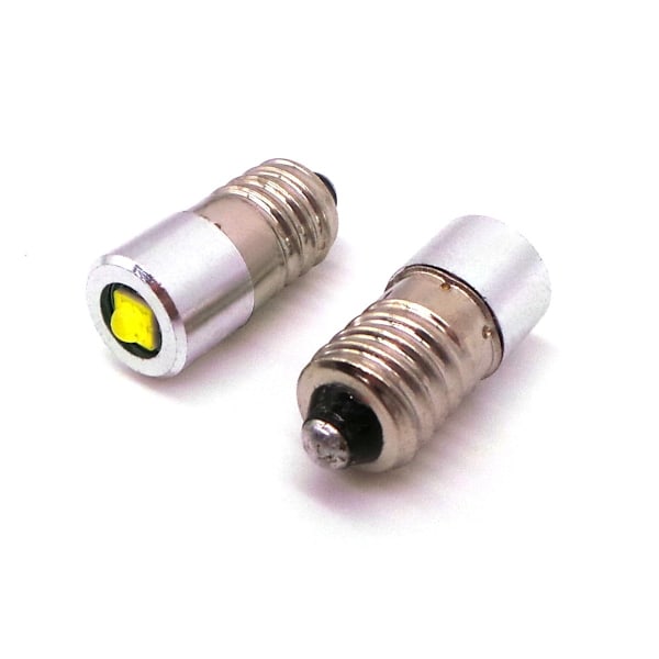 2 kpl E10 LED-lamppu 4-24V CREE 400lm