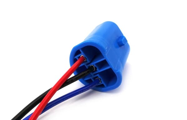 2 kpl Pistorasia HB1, HB5, 9004, 9007