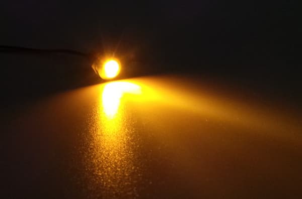 2kpl LED kojelaudan valo 12V värit 14mm Oranssi