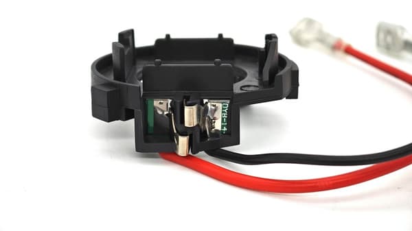 2 kpl Adapteri LED H7 polttimolle, VW Golf, Scirocco, Jetta, Touran, Sharan