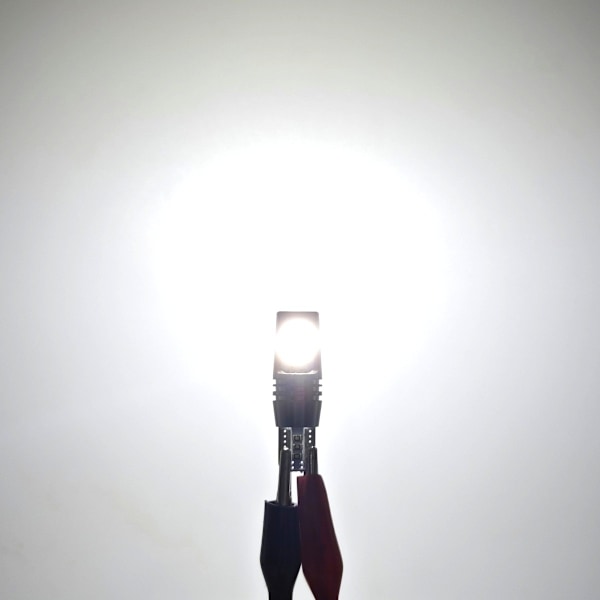 2 st W16W LED-lampor T15 12V-18V Canbus 1180lm stark