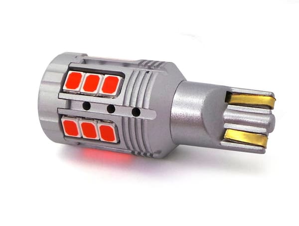 2 kpl LED-lamppu W16W 12-24V 100% CAN punainen vahva, ei vikaa