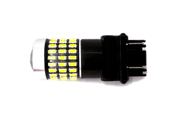 2 st LED-lampor 3157, P27/7W 12-24V CANBUS 2100lm vit lins