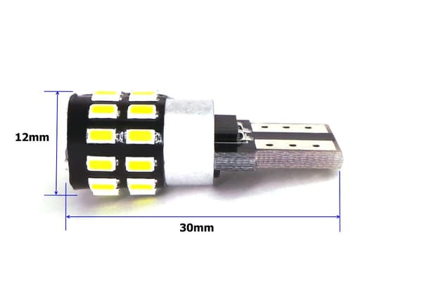 4 kpl LED-lamppu T10 W5W 12V-18V CANBUS