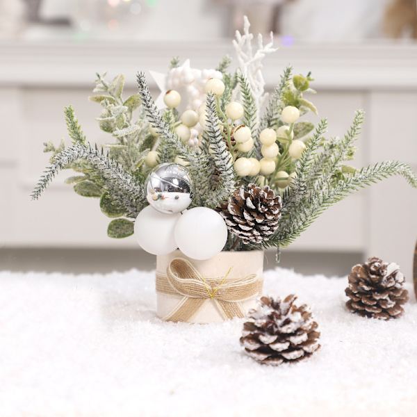 Miniatyrjulgran i kruka - Julbuketter - Juldekorationer - Julgåvor