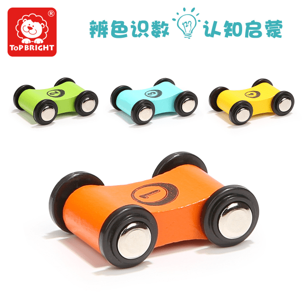 Træbilrampe racerbane - Legetøjsbiler til drenge på 1-2 år - Legetøjsgarage til træbiler med 4 racerbiler - gaver til drenge på 18 måneder +