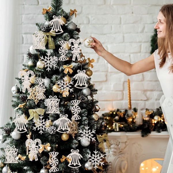 Hvite juletrepynt og -pynt - Snowflake Candy Juletredekor - Inkludert bånd til oppheng (sett med 2) (White Snow Ornaments)