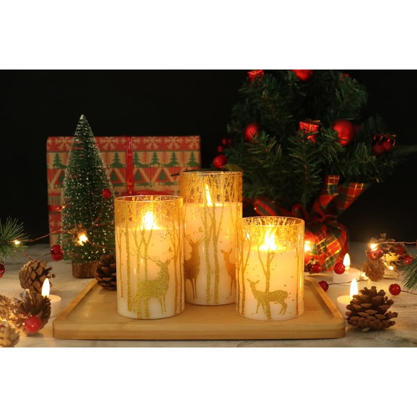 Flammeløse stearinlys i glass flimrer med timerfjernkontroll, 3-pakk gullreinsdyr elgdekal ekte vokslys Lys til julepynt