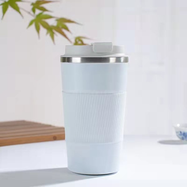 Rejsekrus Genanvendeligt kaffekrus 510ml / 18oz isoleret vakuumisoleret rustfrit stålflaske til varme og kolde drikke (hvid)