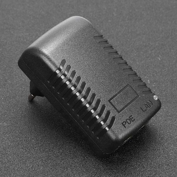 DC 24V 1A POE-injektoradapter, der overholder IEEE802.31 YYV-netværkslinjestrømforsyningsstandard