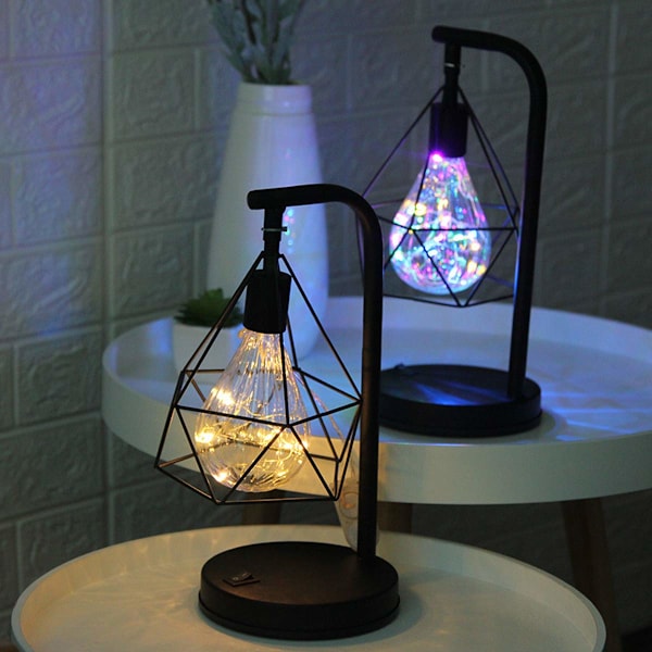 Retro Atmosfære Lampe, Metall Bordlampe Diamantform Pære Bordlampe Nattlys Dekorasjon Leke Gave Lampe, Batteridrevet (Flerfarget)