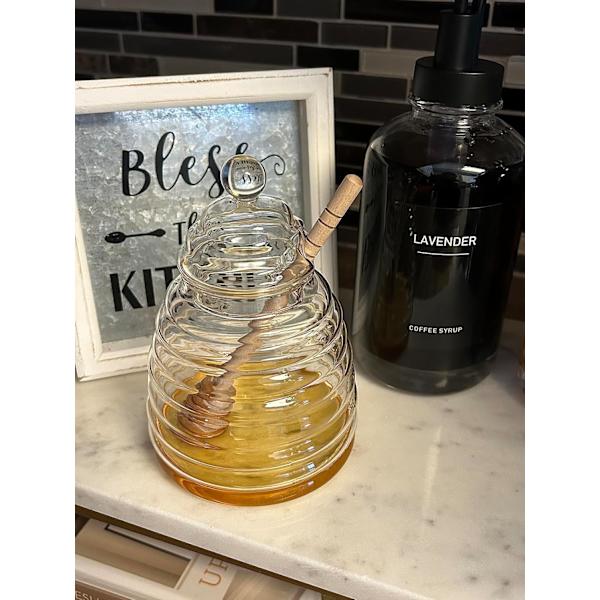 500 ml / 6,9 oz honningkrukke med dipper, honningkrukke i glass og dippersett, honningdispenser, bikube honningkrukke for oppbevaring av honning og sirup