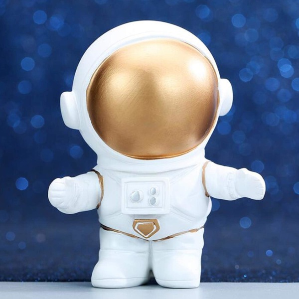 Harpiks Astronaut Kakedekorasjoner Spaceman Bursdagsfest Kakedekorasjoner Astronaut Statue Dekorasjoner Romtema Festgaver (Golden Embrace)