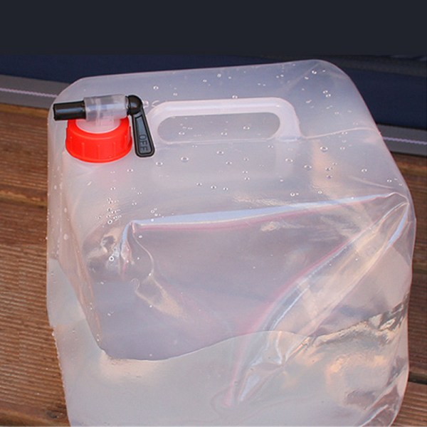 10 litran vesisäiliö, jossa kokoontaittuva, läpinäkyvä, kompakti muotoilu ja BPA-vapaa rakenne juomiseen, kylpemiseen ja ulkoilmaan selviytymiseen
