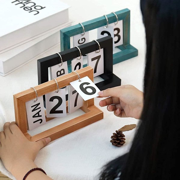 Kalender i tre, skrivebordsdekorasjon, gjenbrukbar - for hjem og kontor