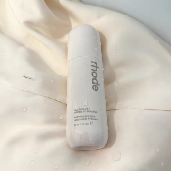 Rhode Glazing-Mist Setting Spray 80ml - Återfuktande Essens, Återfuktande och Långvarig