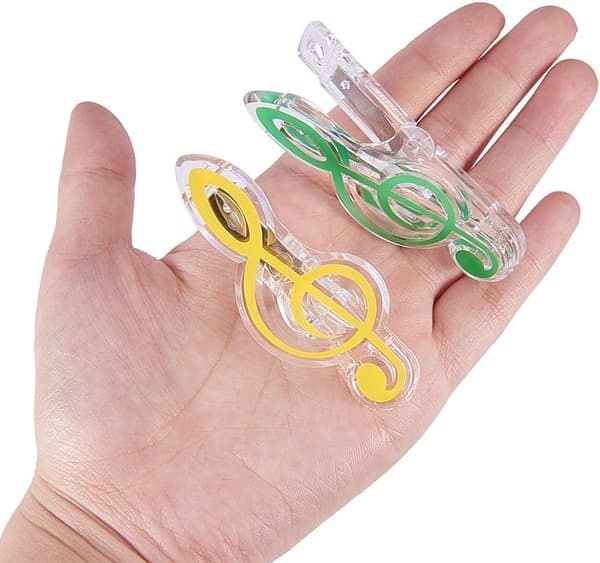 Noderingsnumre - sæt med 5 klare plastikclips til bogsider og noder.