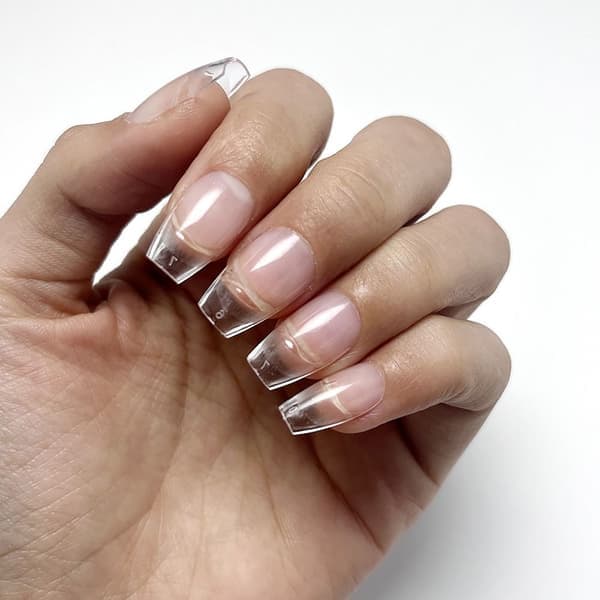 240 kuormaa Gelly Nageltippar KVADRATIC FORM KVADRATIC SQUARE SHAPE SQUARE SHAPE SQUARE SHAPE