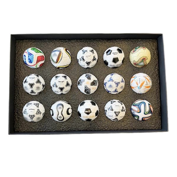 Til FIFA World Cup Historic Pro Boll Footballsset Premium, Era-Exact Crafts til kvinder mænd bundle Bundle