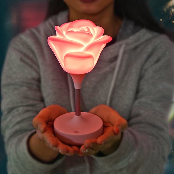 3D Rosformad USB Laddningsbar Beröringslampa med 3 Inställningar