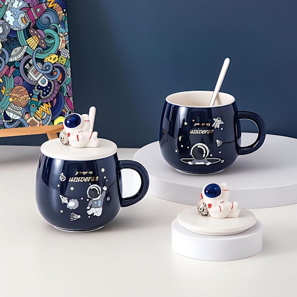 Rolig rymdmugg, söt astronautmugg, kreativ rymdskeppsmugg med lock och sked, rymdpresent för astronomiälskare 450ml (C)