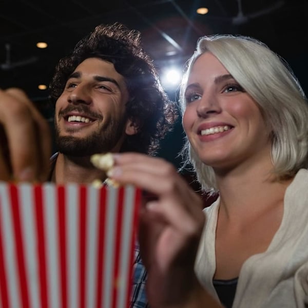 Popcornbokser, Retro Striped Popcorn Bucket Matbokser for Kino Teater Bursdagstema Fester Filmkvelder, 24 Pakke