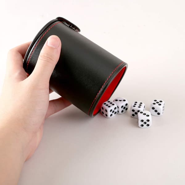 Terningkoppsett med 10 terninger, profesjonell terningkopp i kunstlær med lokk for spill, Yahtzee, kasino, Farkle