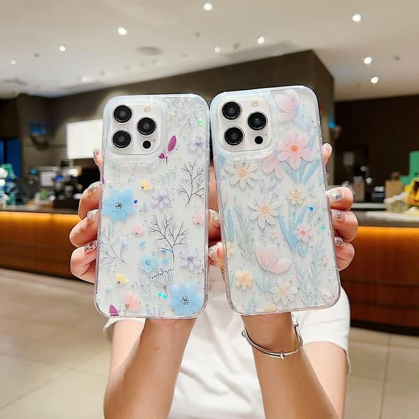 Friskt lite blomstrete deksel med limbeskyttelse for iPhone 15